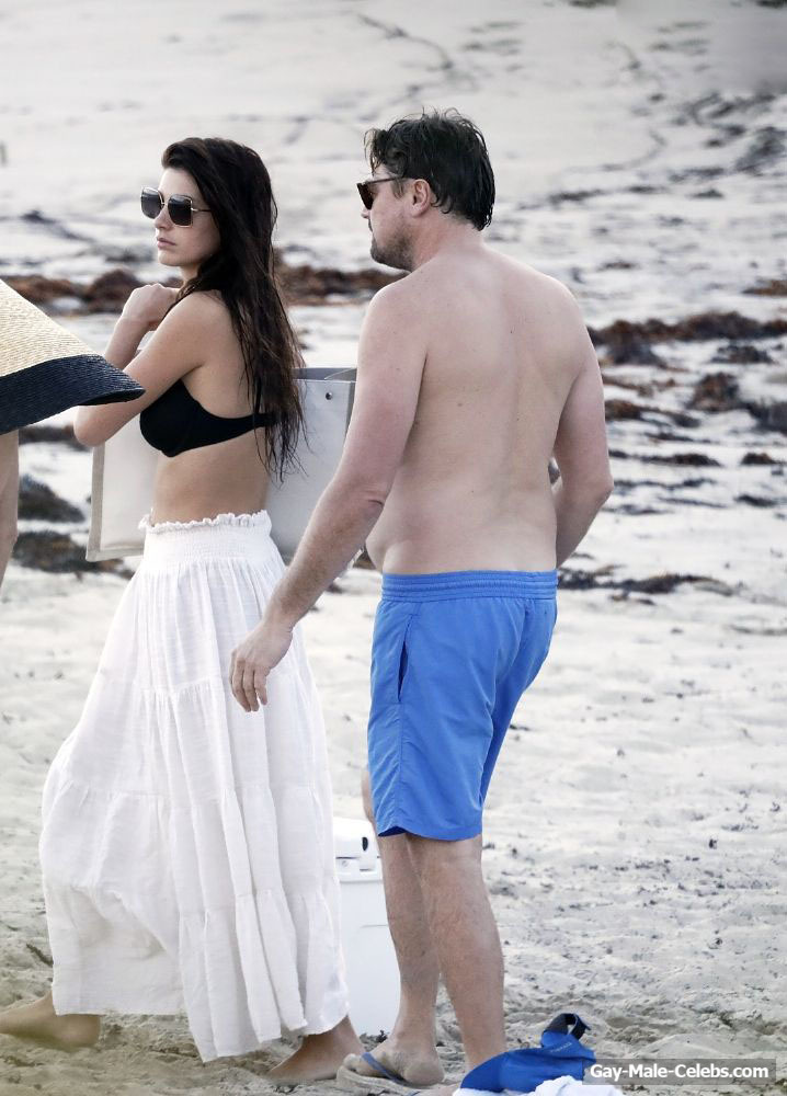 Leo DiCaprio Shirtless &amp; Bulge During St Bart’s Vacation