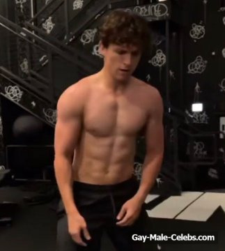 Tom Holland Shirtless Muscle Body Video