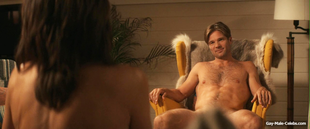 David Owe will turn you on with his nude scenes in Love America. 