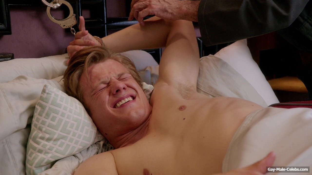 Lucas Till Shirtless And Erotic Scenes from MacGyver