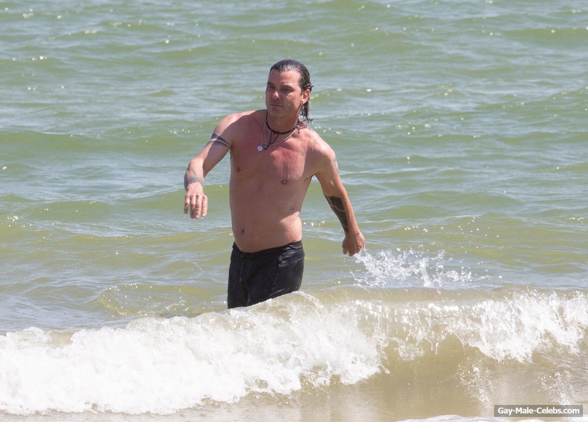 Gavin Rossdale Shirtless And Bulge Beach Photos