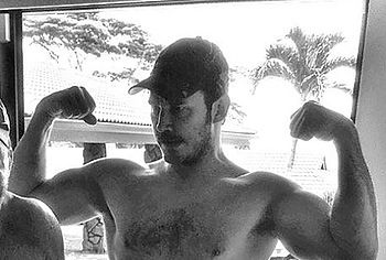 Chris Pratt shirtless photos