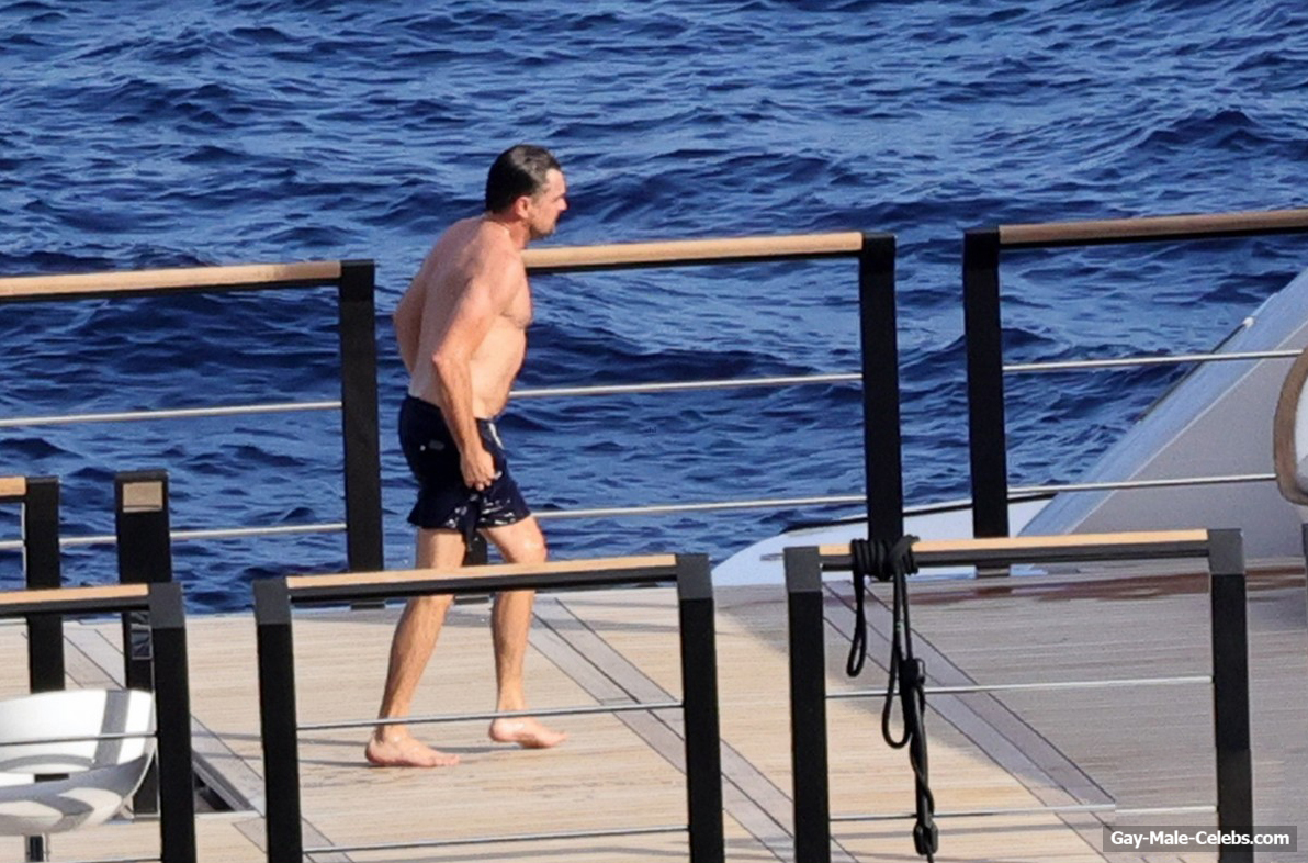 Leonardo DiCaprio Shirtless On a Yacht in Italy