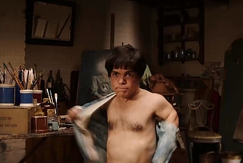 Peter Dinklage shirtless