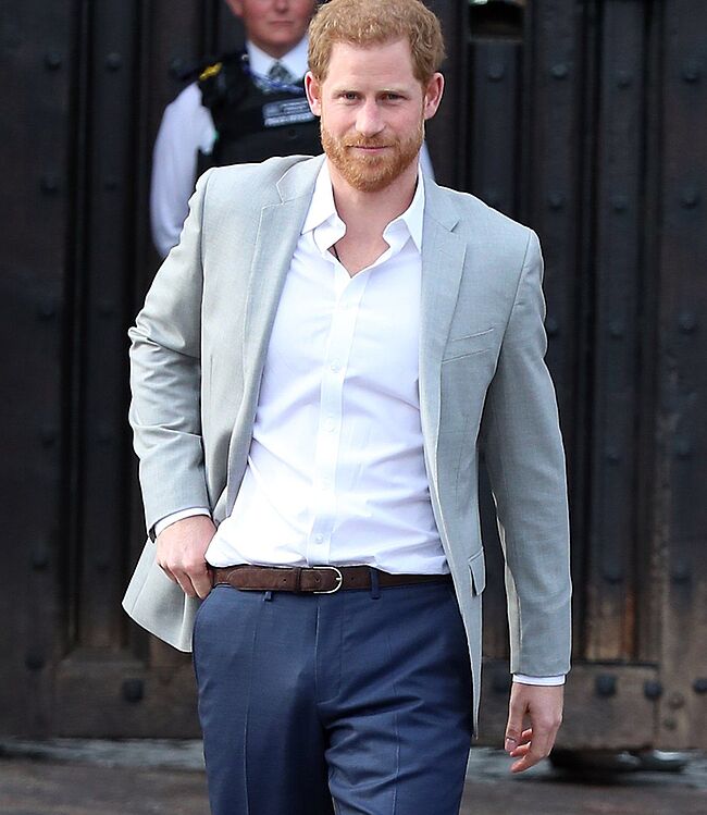 Prince Harry bulge photos