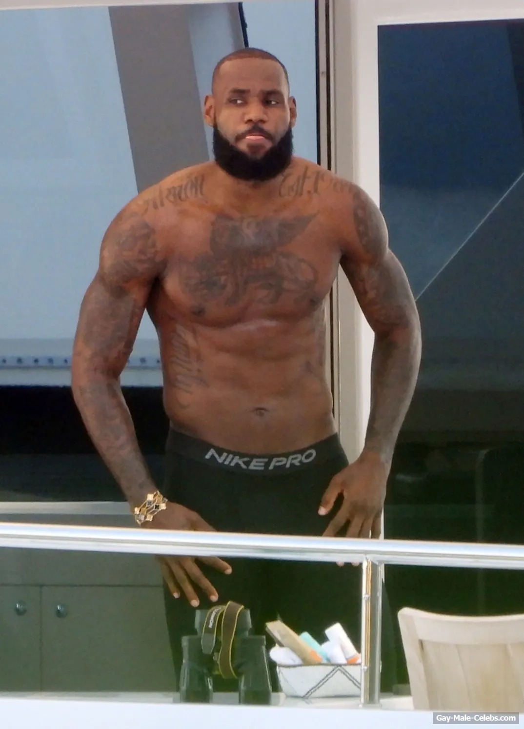 Lebron James Shows His Muscle Body During Workout