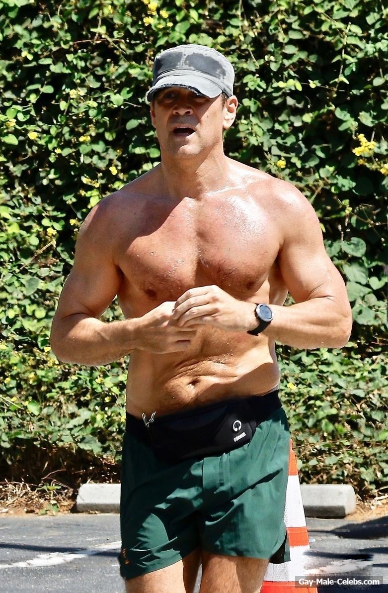 Colin Farrell Running Shirtless Outdoors
