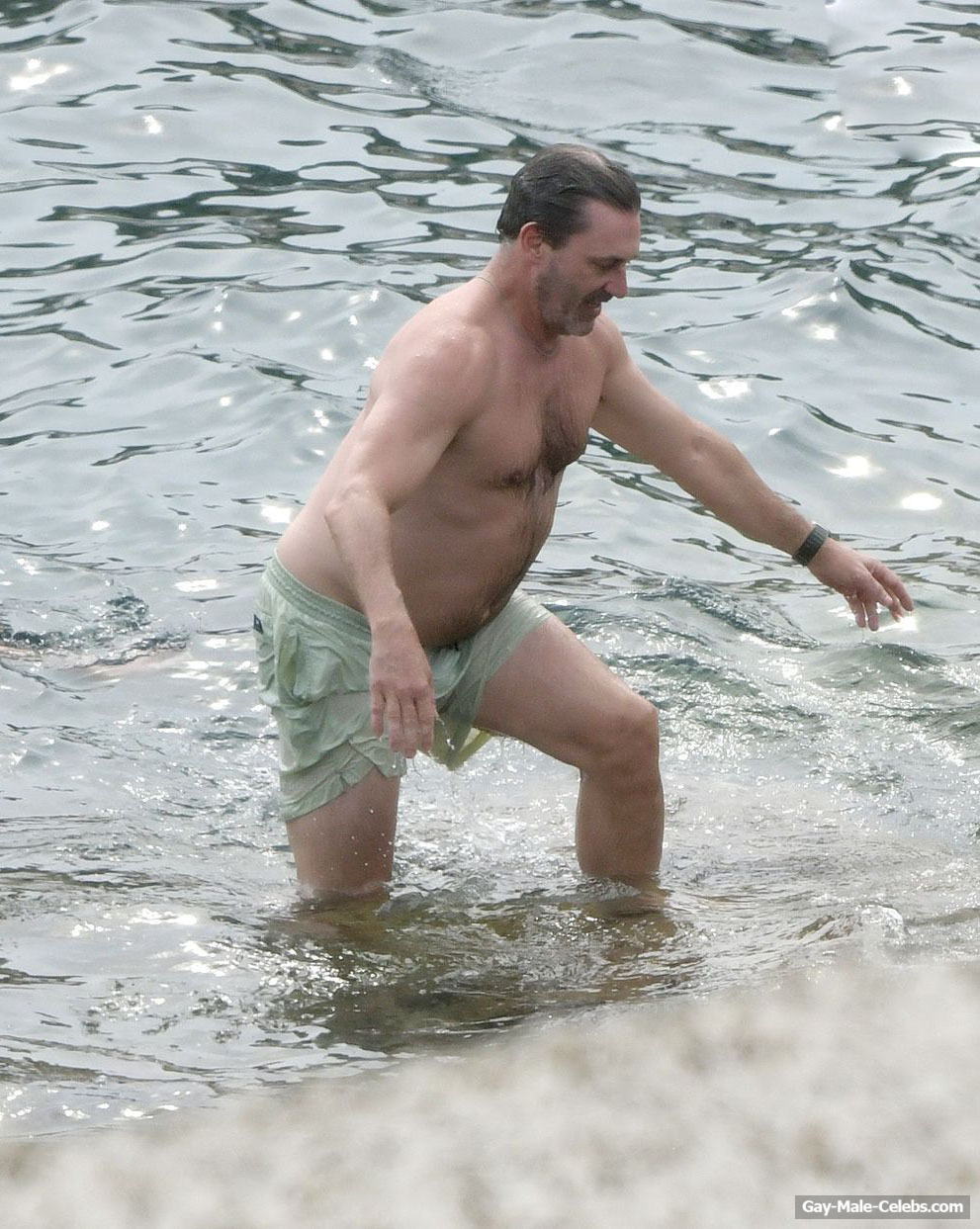 Jon Hamm Shirtless Beach Photos