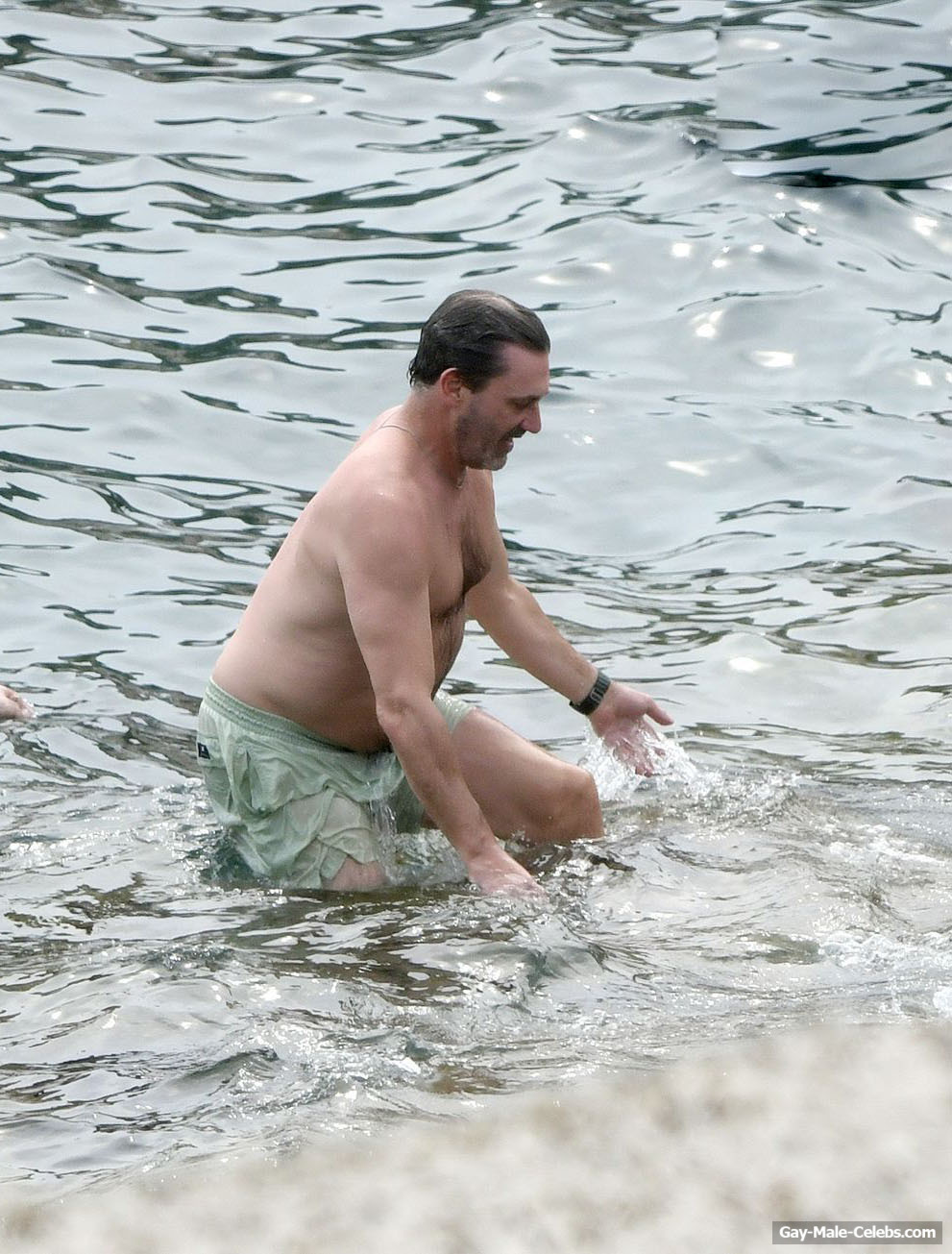 Jon Hamm Shirtless Beach Photos