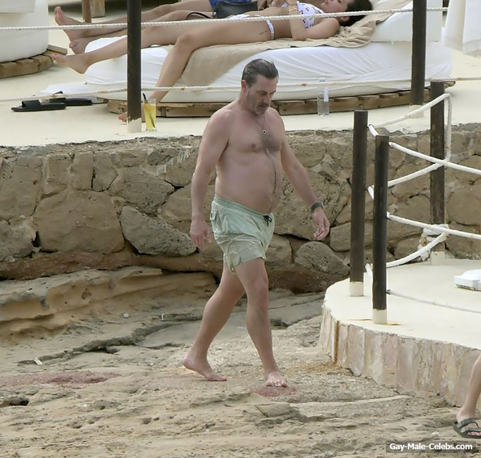 Jon Hamm Shirtless Beach Photos