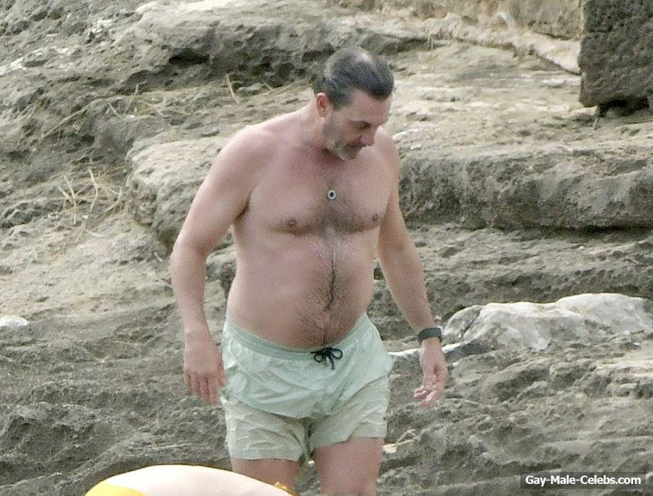 Jon Hamm Shirtless Beach Photos