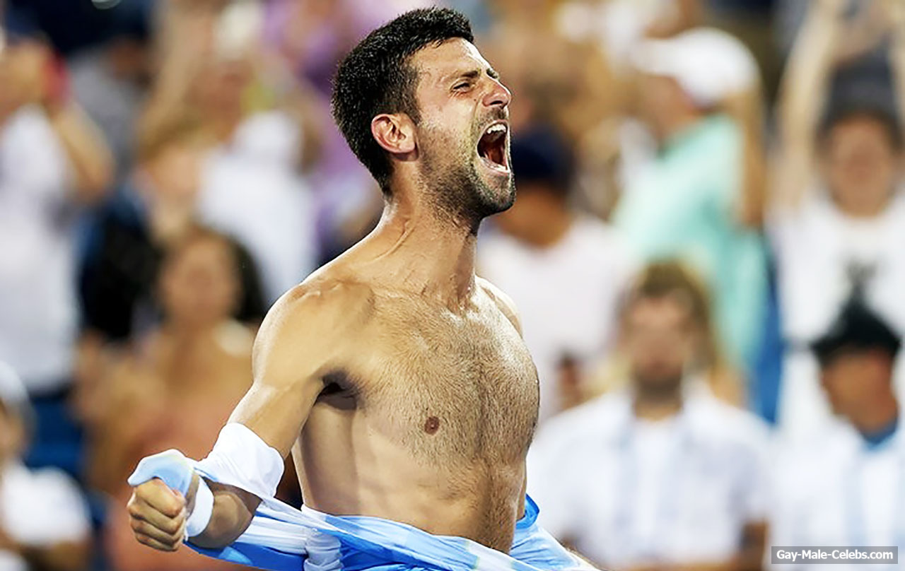 Novak Djokovic Shirtless And Bulge Video