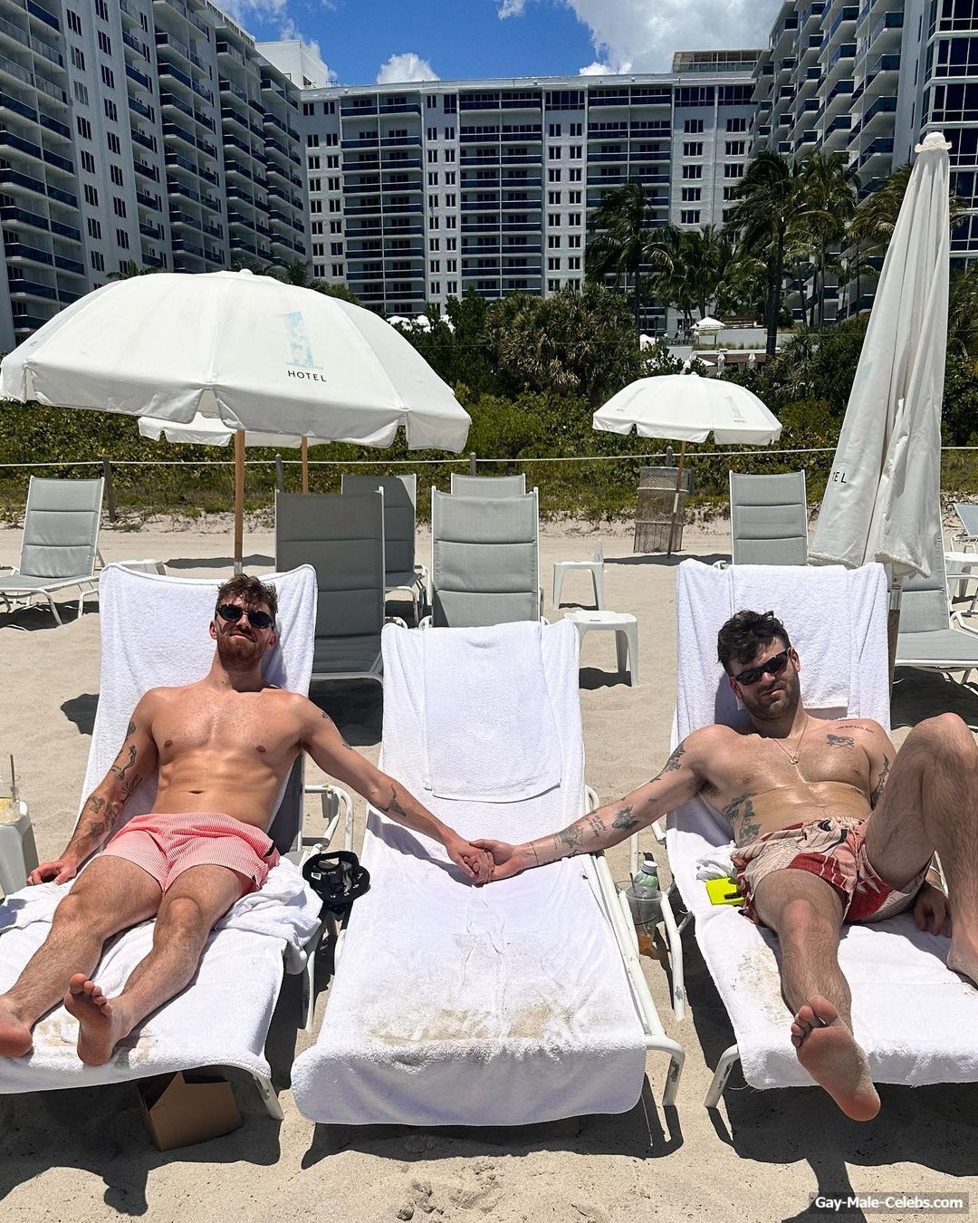 The Chainsmokers Shirtless And Bulge Underwear Pics