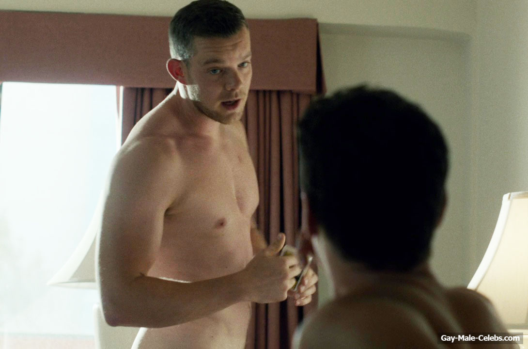 Russell Tovey Nude And Bulge Underwear Photos