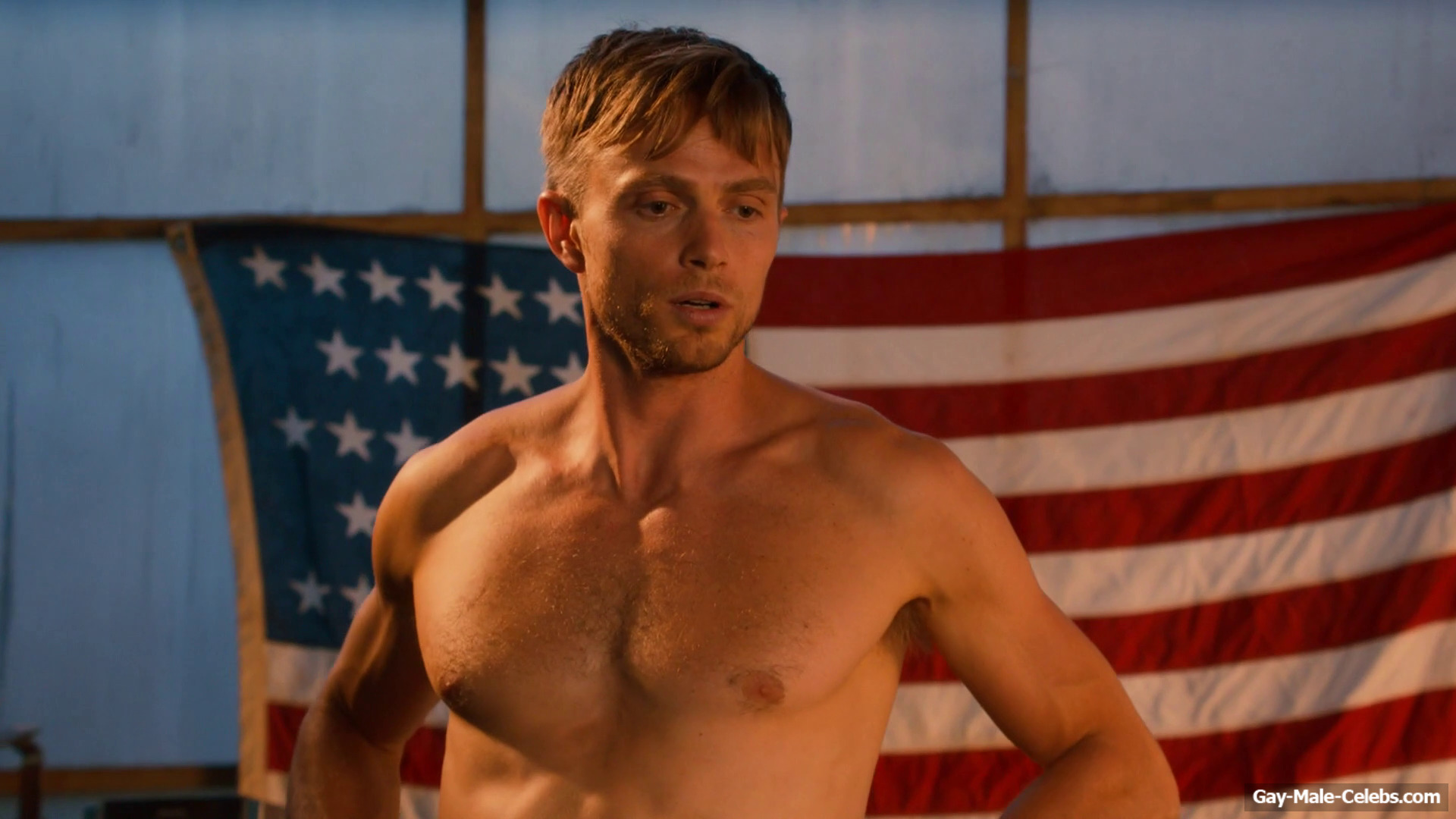 Wilson Bethel Shirtless And Sexy in Hart Of Dixie