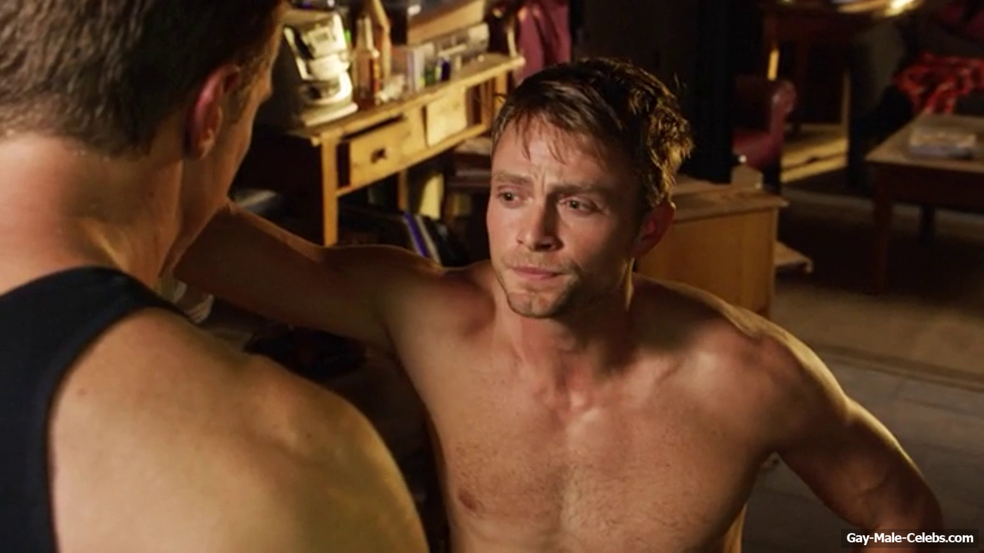 Wilson Bethel Shirtless And Sexy in Hart Of Dixie