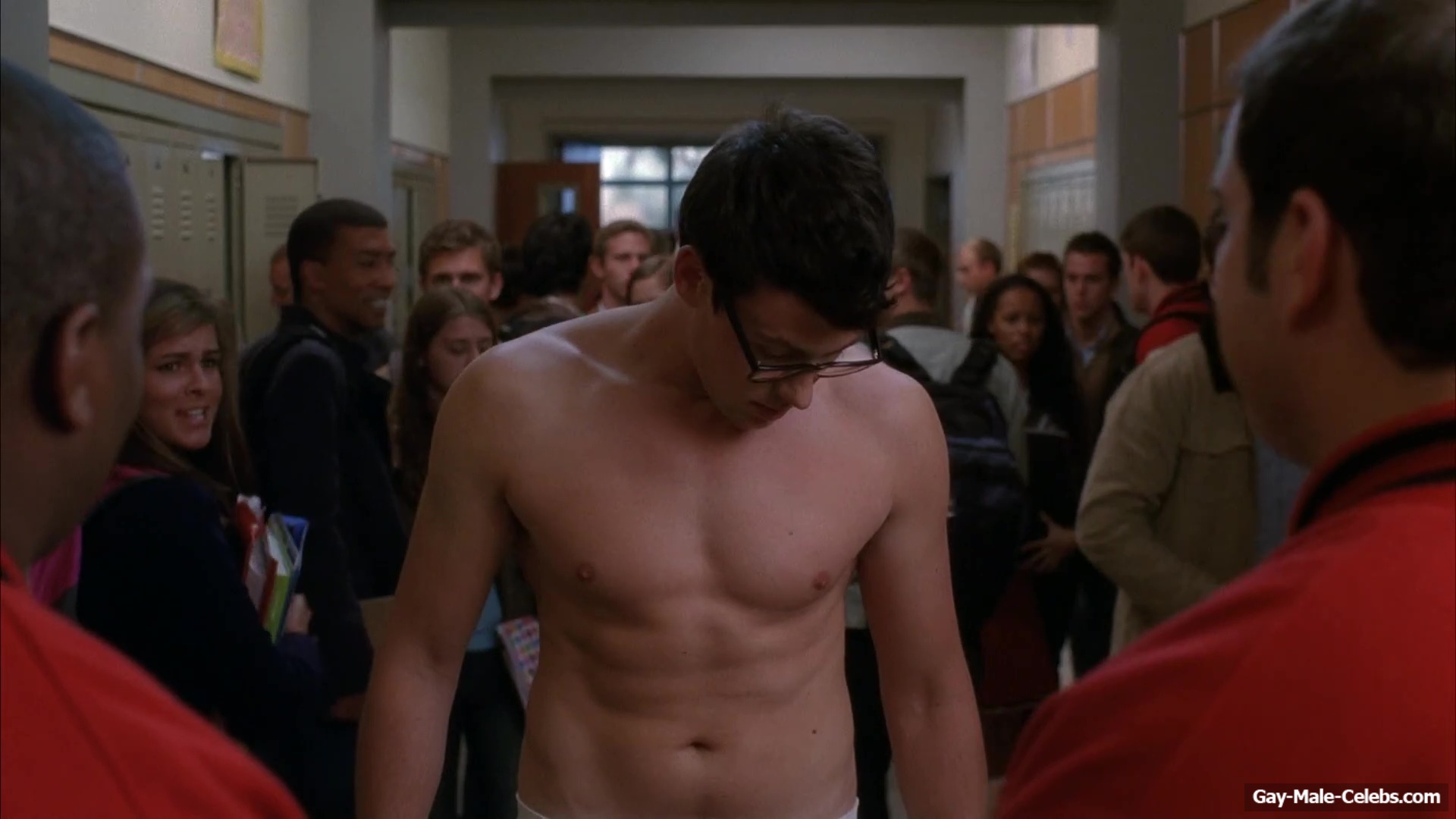 Cory Monteith Shirtless Shower Scenes in Glee - Gay-Male-Celebs.com