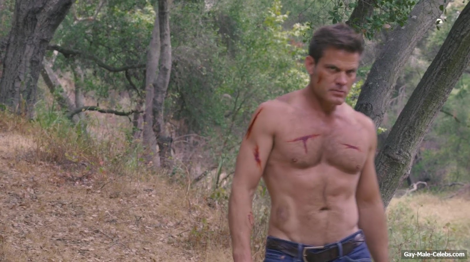 Casper Van Dien Shows Nude Torso in Alpha Wolf - Gay-Male-Celebs.com