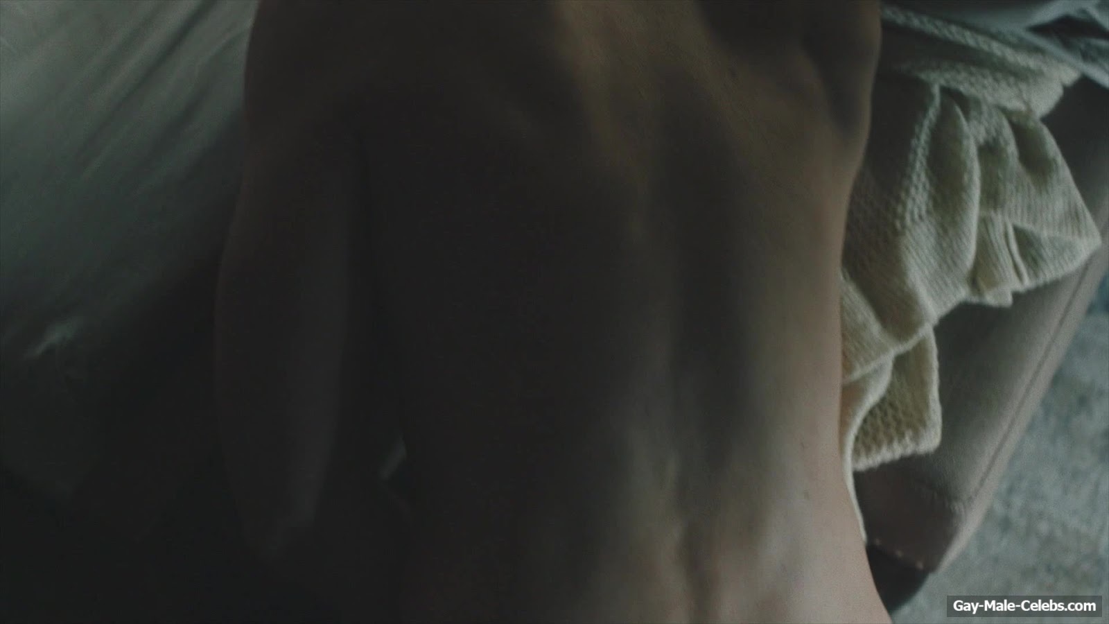 Justin Kirk Nude Ass Close Up in Kidding - Gay-Male-Celebs.com