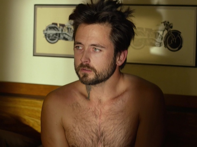 Justin Chatwin Nude