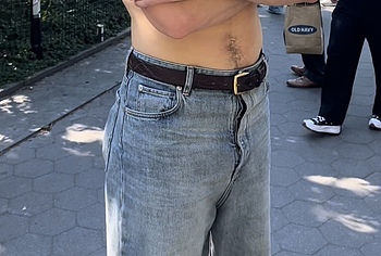 Shawn Mendes bulge