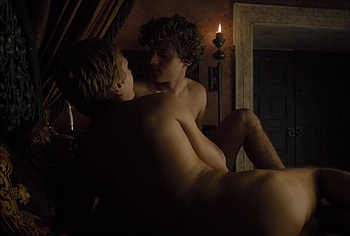 Finn Jones naked