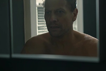 Ioan Gruffudd naked