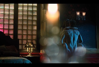 Joel Kinnaman nudity