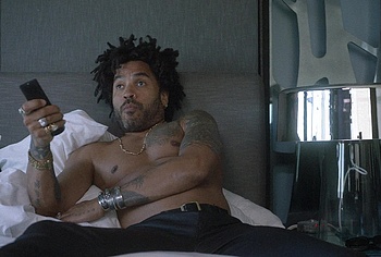 Lenny Kravitz oops