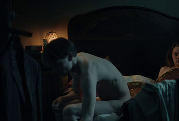 Louis Hofmann nude