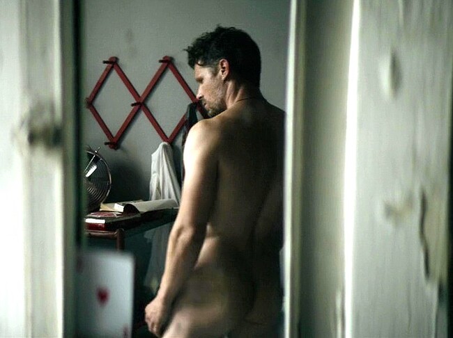 Matt Lauria nude