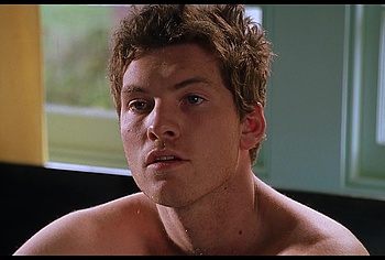 Sam Worthington sexy