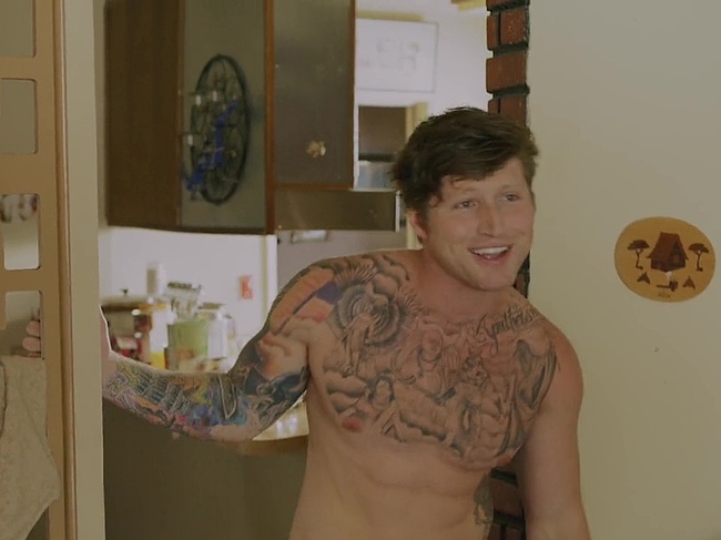 Scotty Sire shirtless