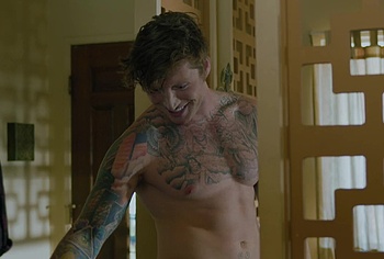 Scotty Sire chest