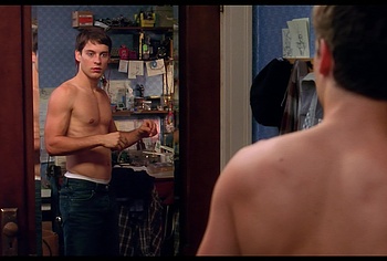 Tobey Maguire shirtless