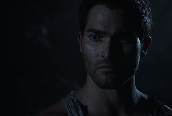 Tyler Hoechlin frontal nude