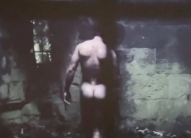 Kit Harington nude butt