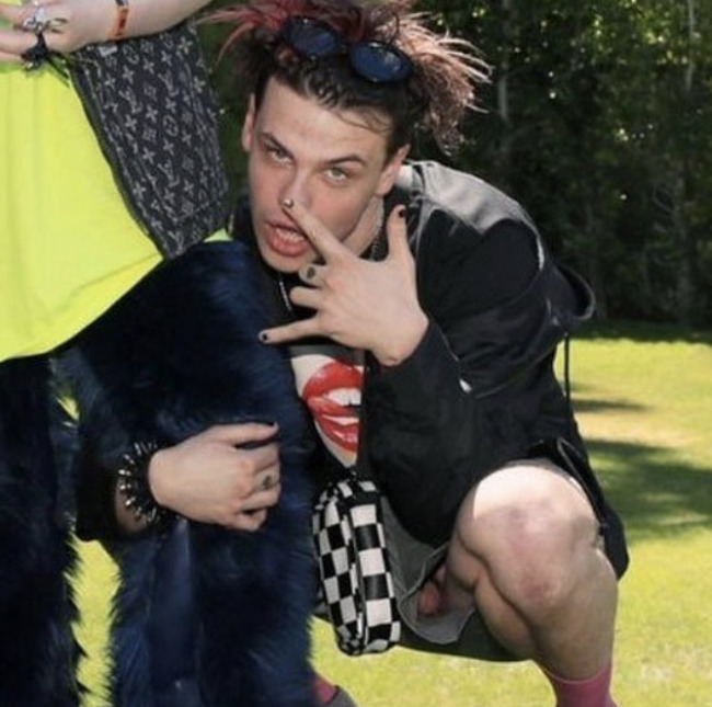 Yungblud cock exposed