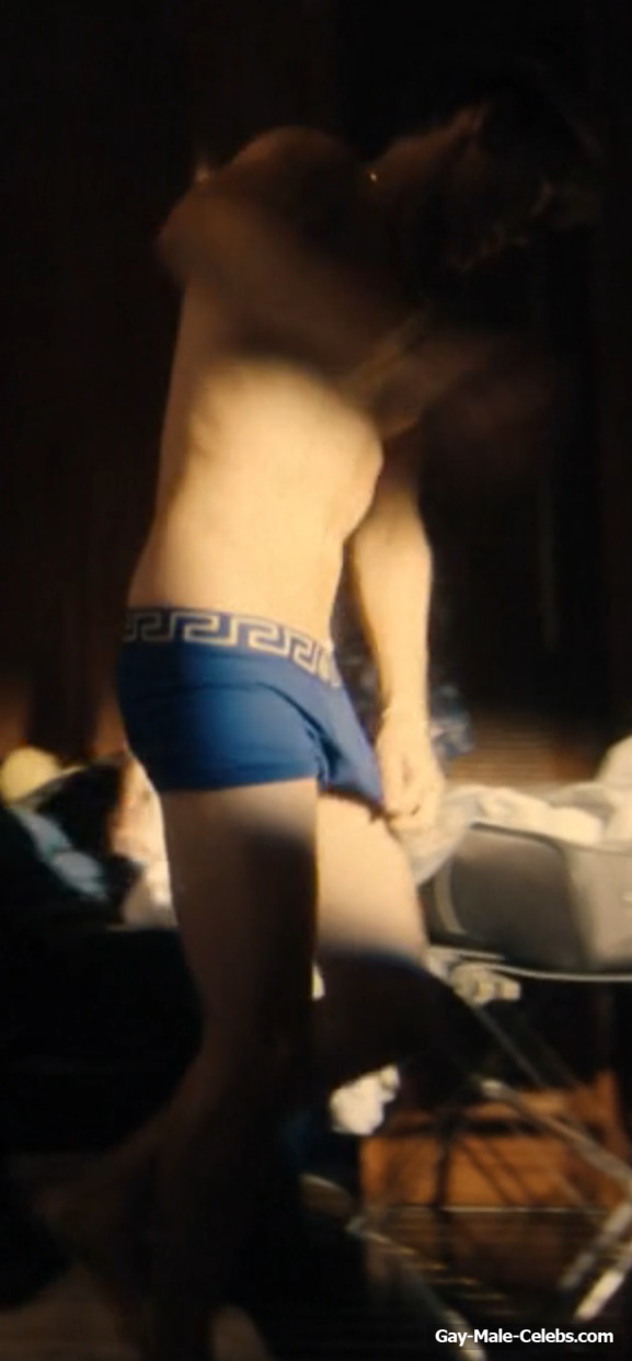 Chord Overstreet Shirtless &amp; Bulge Cock Scenes in Doctor Odyssey