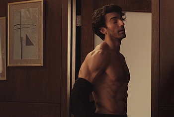 Justin Baldoni nudity