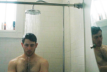 Nick Jonas nudes