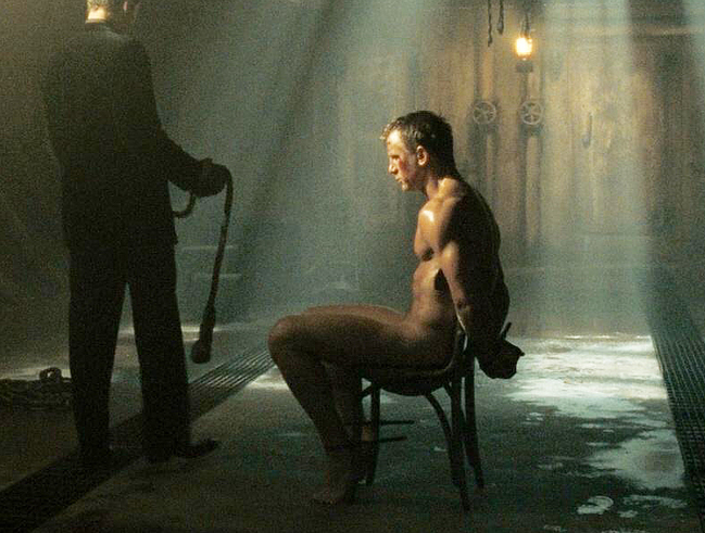 Daniel Craig nude