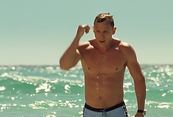 Daniel Craig oops