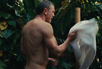 Daniel Craig nude uncensored