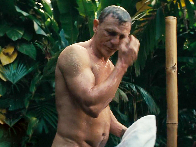 Daniel Craig nude