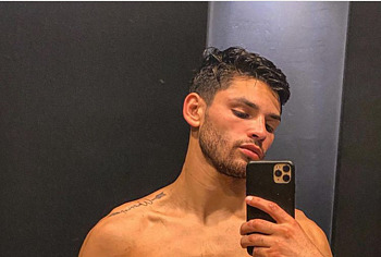 Ryan Garcia naked selfie