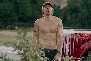 Dax Shepard bulge