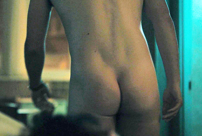 Leo Woodall nude and sexy