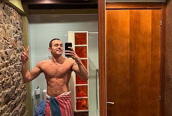 Aron Piper nudes