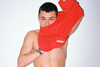 Aron Piper oops